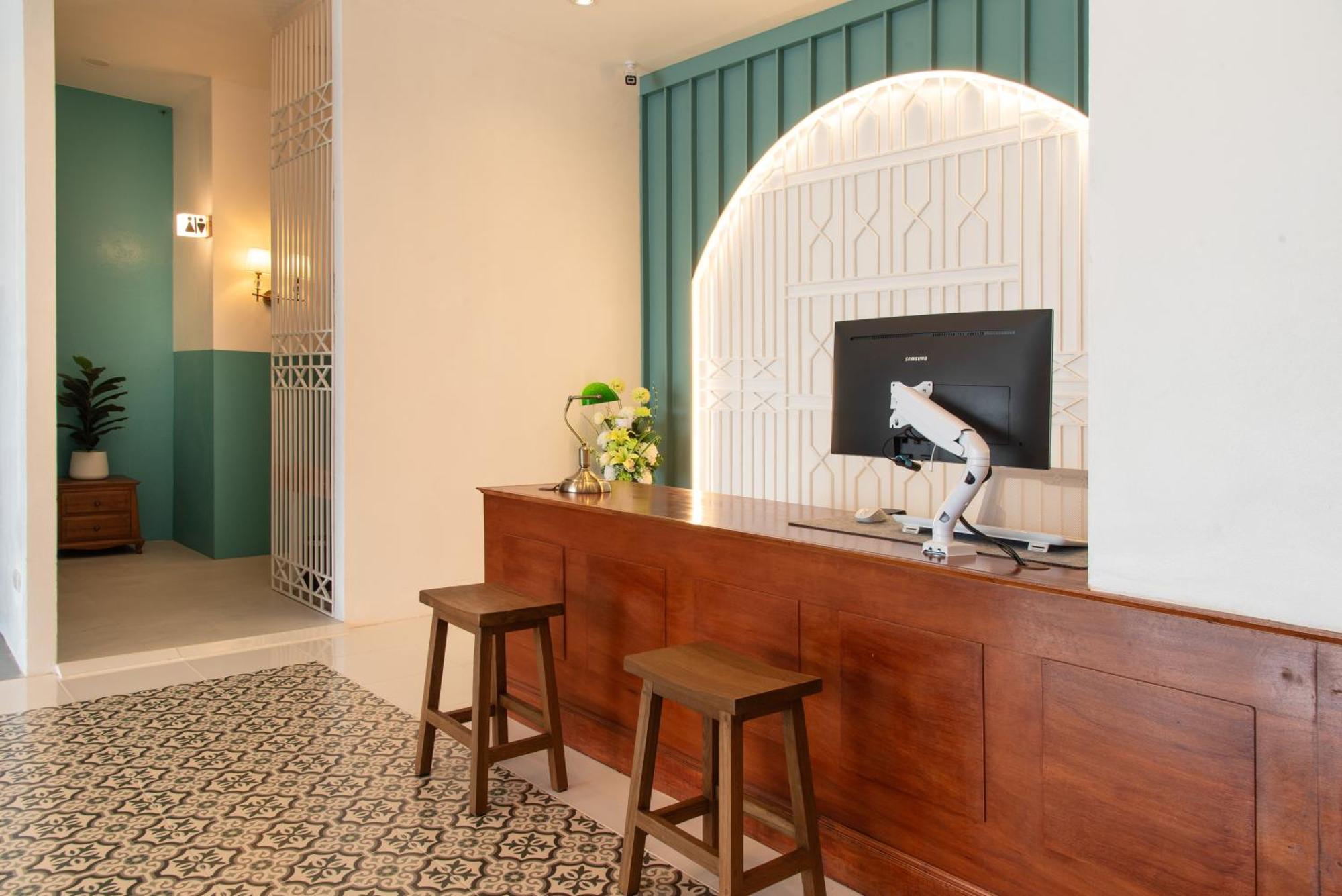 Bania Boutique House Hotel Khao Lak Exterior photo