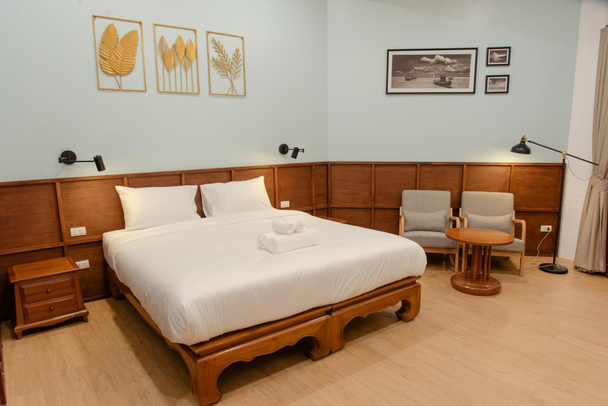 Bania Boutique House Hotel Khao Lak Exterior photo